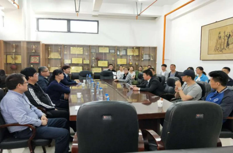 适合不同年龄段篮球爱好者的体能训练方案_1